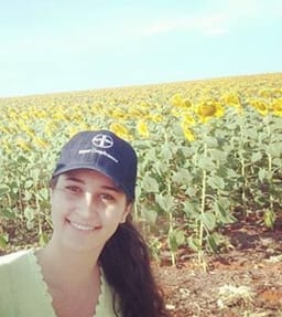 Layanara Faria Layanara Faria