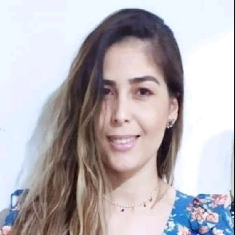 Francielle Caminhas Francielle Caminhas